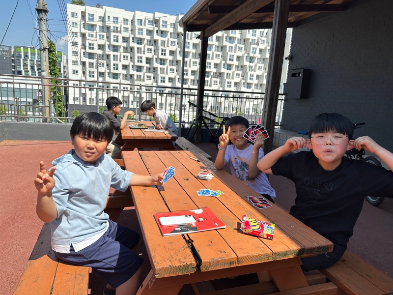 05.18 주일.jpg