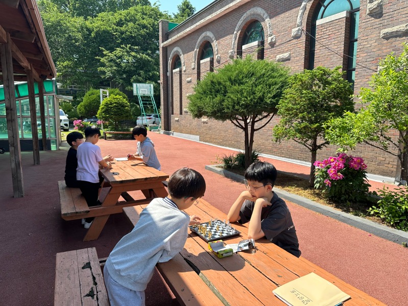 05.18 주일3.jpg